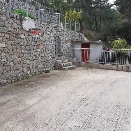 Luxurius Independent 3Rd Floor In Villa * Pefkali